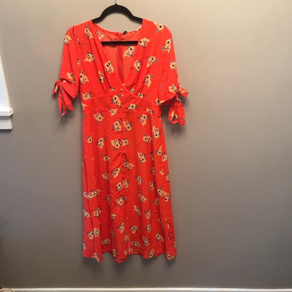 Super Fun Nasty Gal Floral/Polka Dot Summer Dress